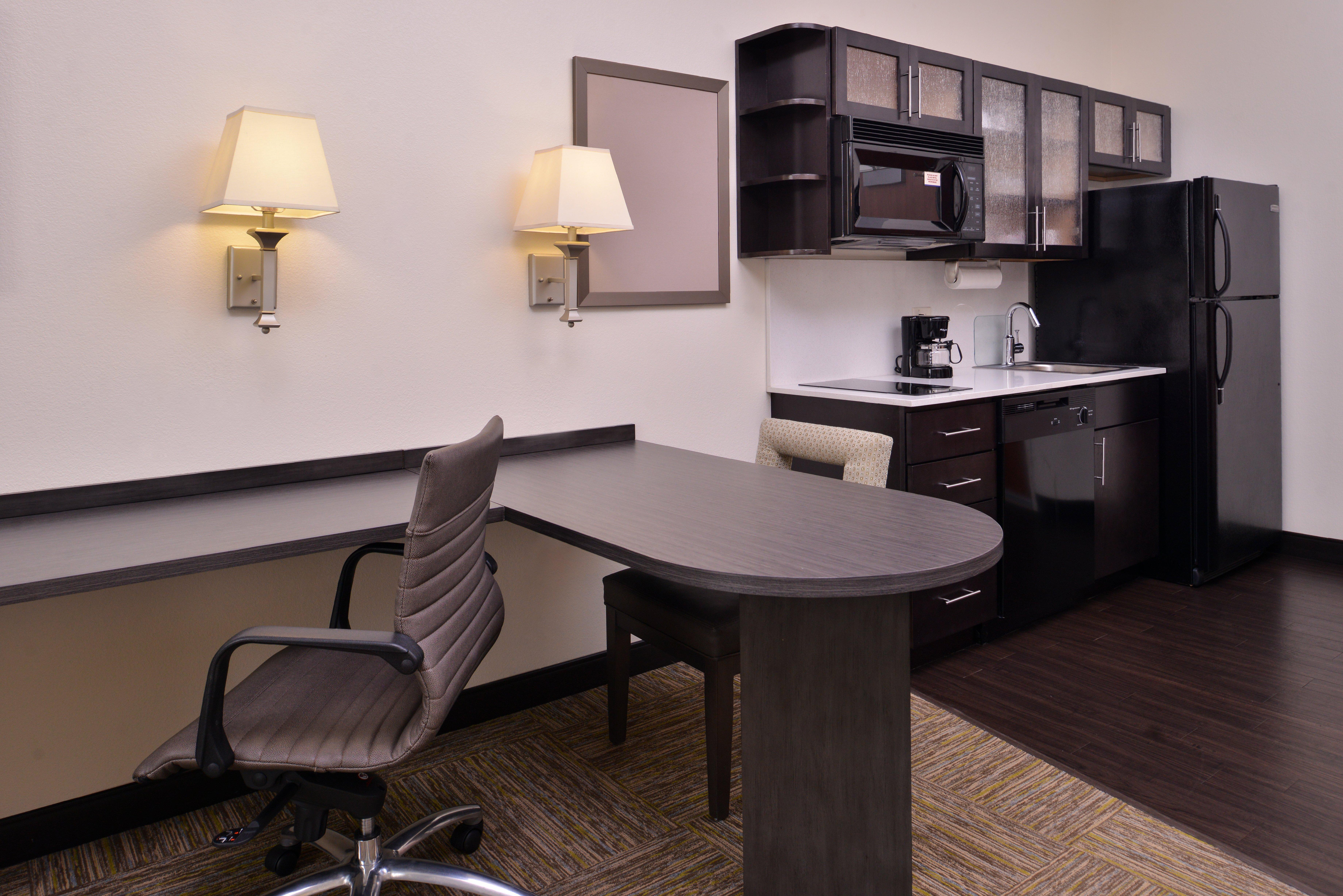 Candlewood Suites Terre Haute By Ihg Eksteriør billede