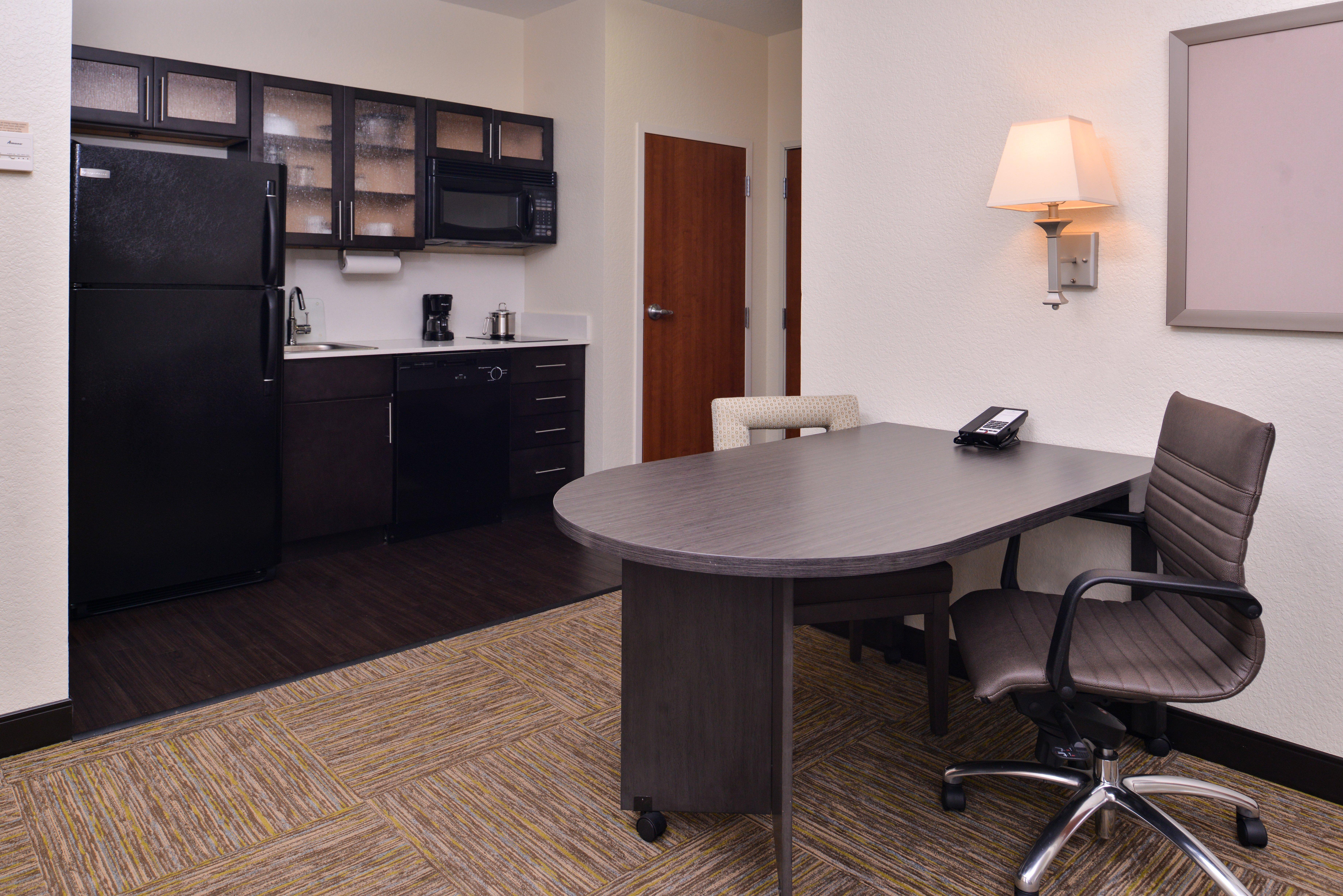 Candlewood Suites Terre Haute By Ihg Eksteriør billede